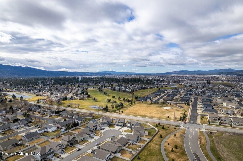 Photo of 880 Allenby Rd, Post Falls, ID 83854 (MLS # 26-2109)