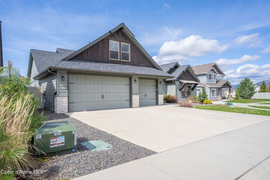 Photo of 7151 Baudelaire Dr, Coeur dAlene, ID 83815 (MLS # 26-3158)