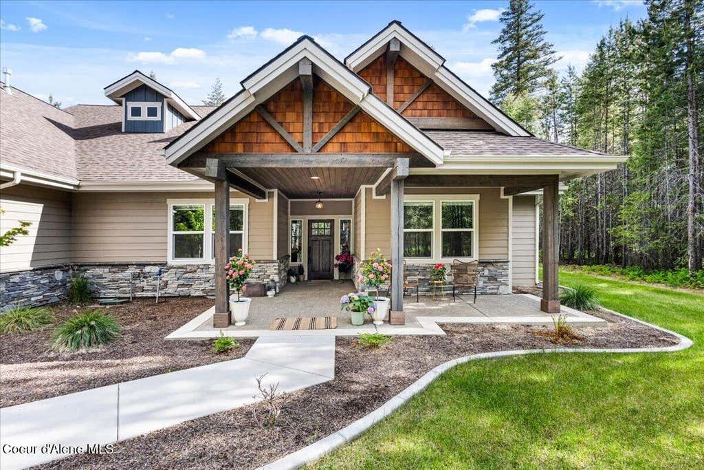 Photo of 92 Graham Ave, Priest River, ID 83856 (MLS # 26-5233)