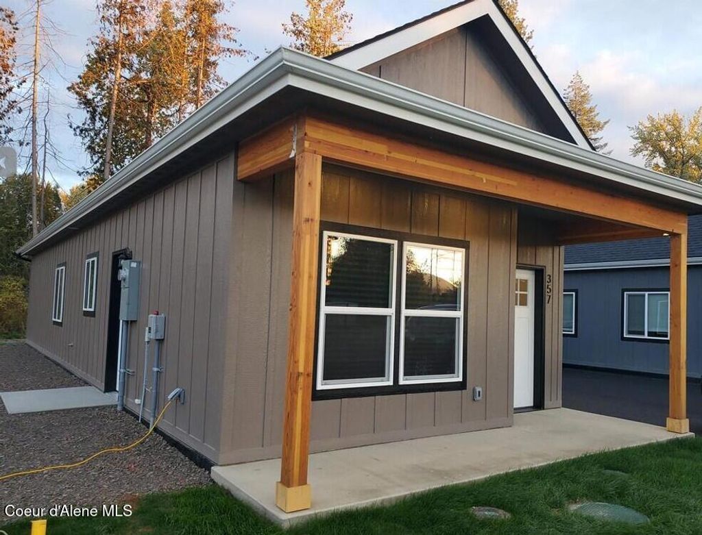 Photo of 357 Jasper, Ponderay, ID 83852 (MLS # 25-10297)
