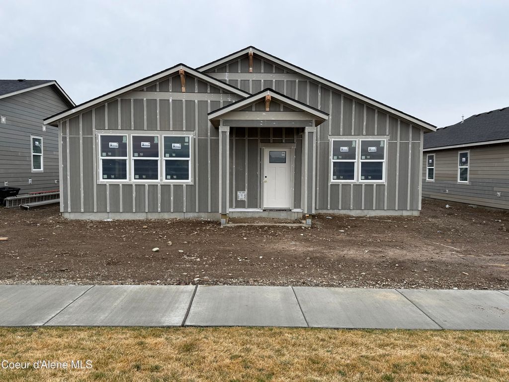 Photo of 5276 Antares, Post Falls, ID 83854 (MLS # 26-928)