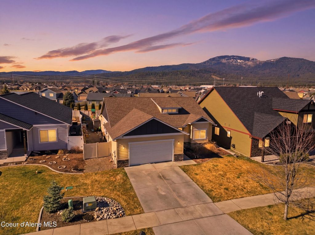 Photo of 13421 Shimmering Ct, Rathdrum, ID 83858 (MLS # 26-3572)