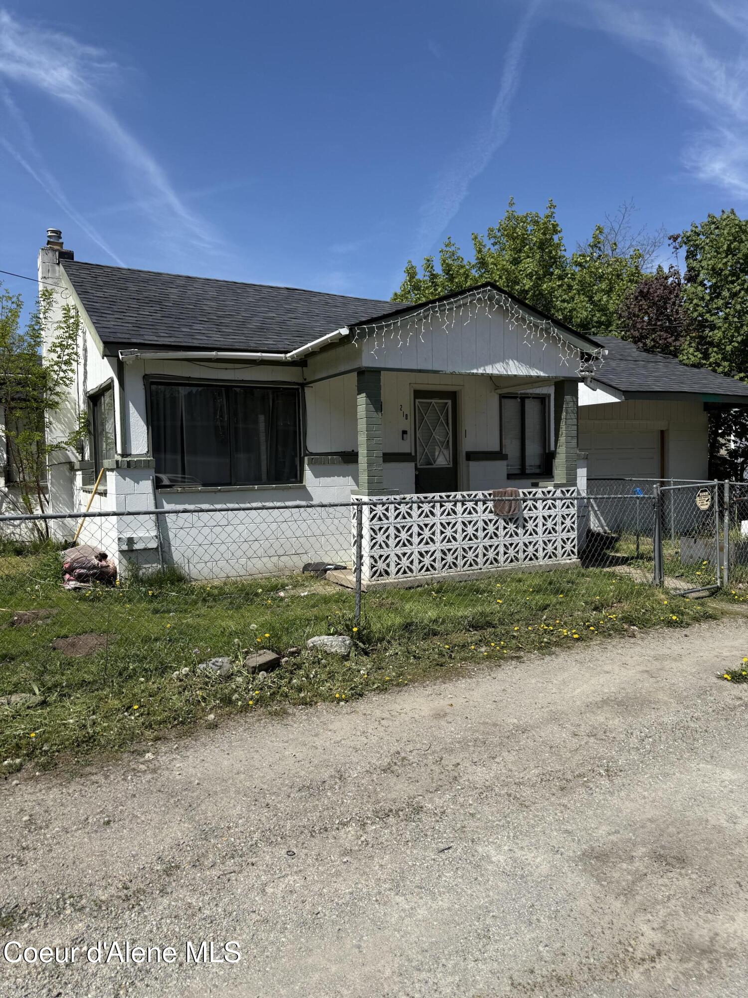 210 B St, Smelterville, Texas image 1