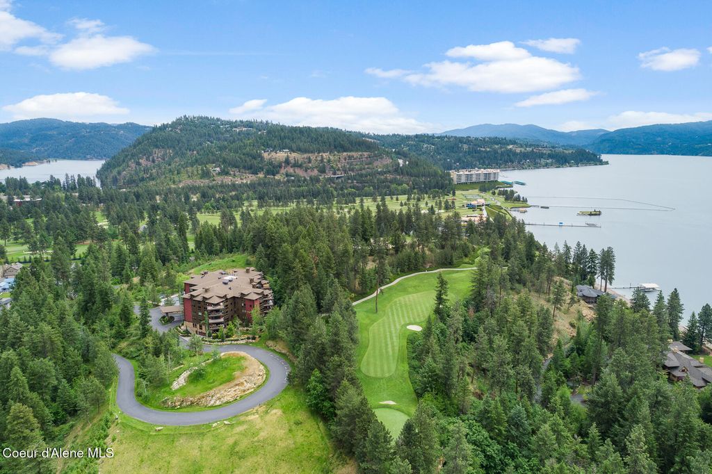 Photo of 1700 Tower Pt #205, Coeur dAlene, ID 83814 (MLS # 26-3267)