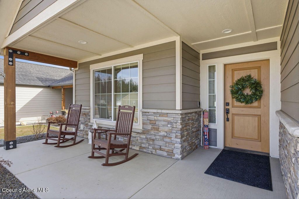 Photo of 13484 International St, Rathdrum, ID 83858 (MLS # 26-1213)