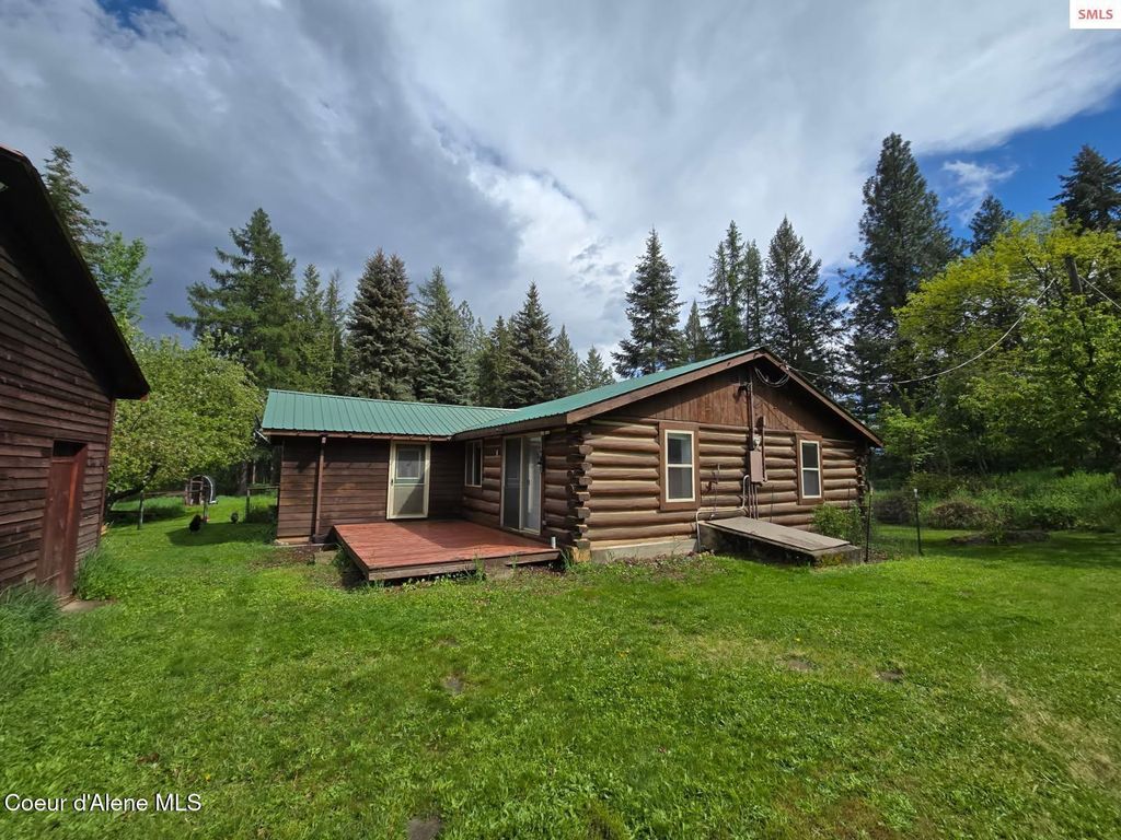 Photo of 327 Winter RD, Moyie Springs, ID 83845 (MLS # 26-5095)