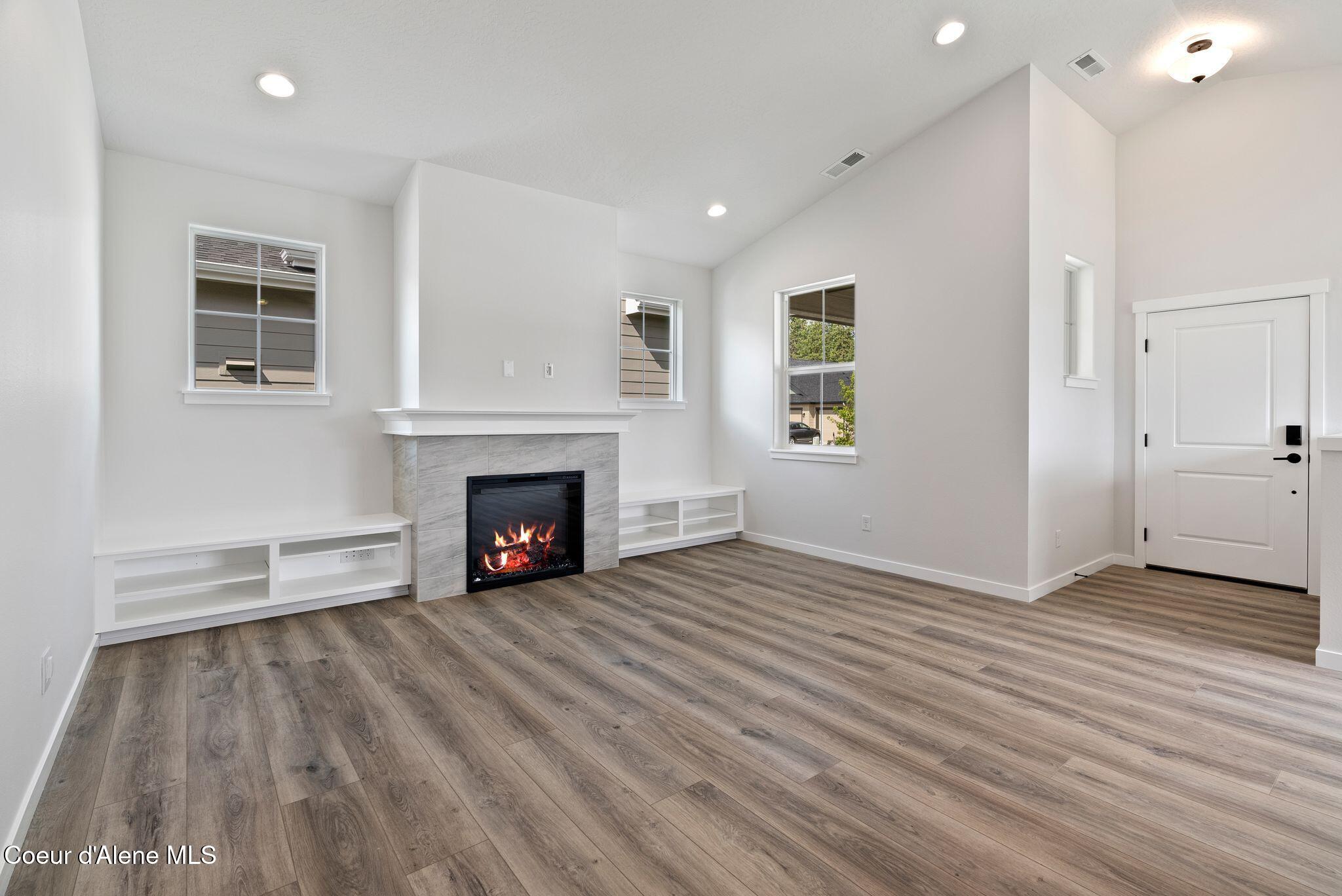 7823 N Girard Circle, Coeur d'Alene, Alaska image 6