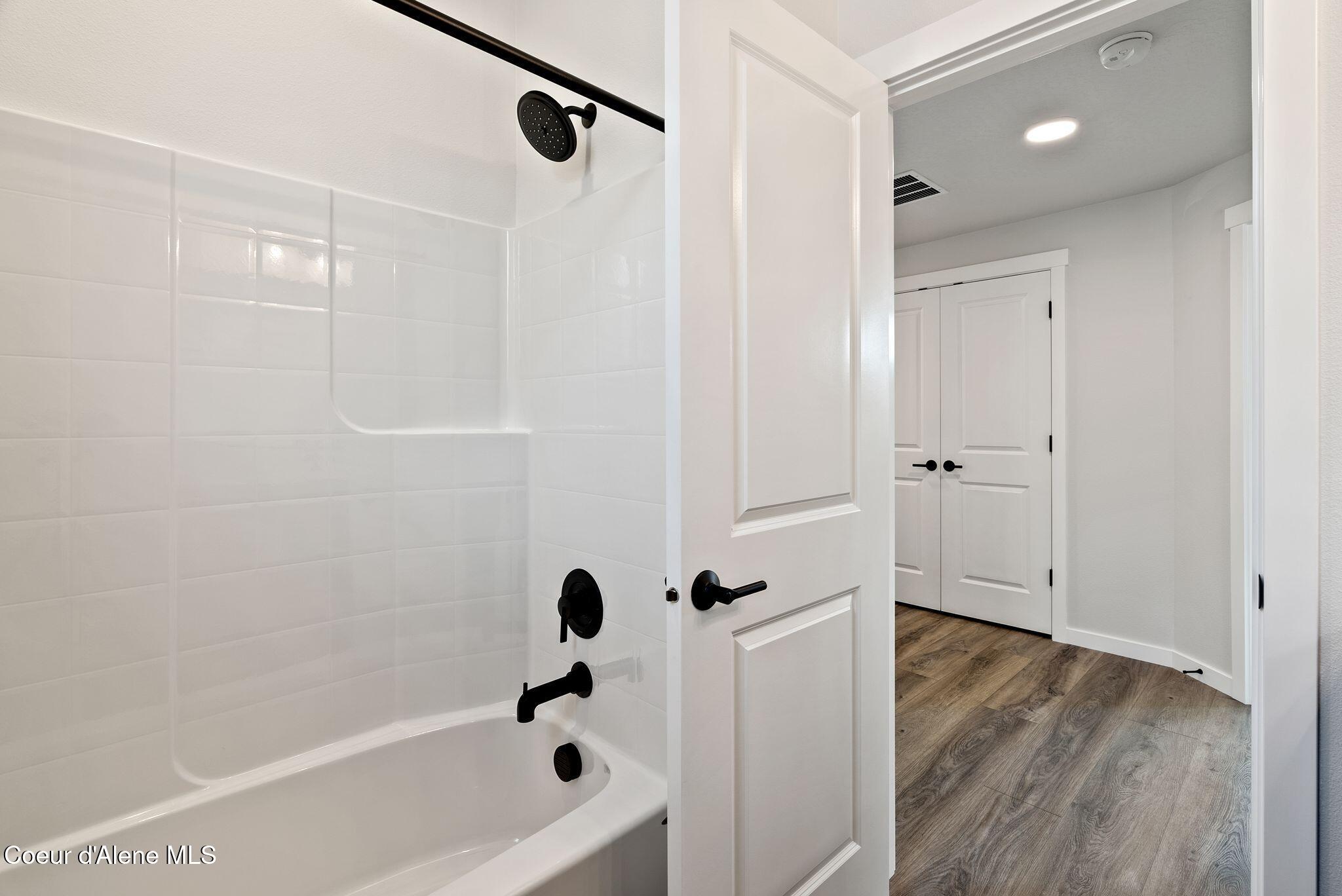 7823 N Girard Circle, Coeur d'Alene, Alaska image 23