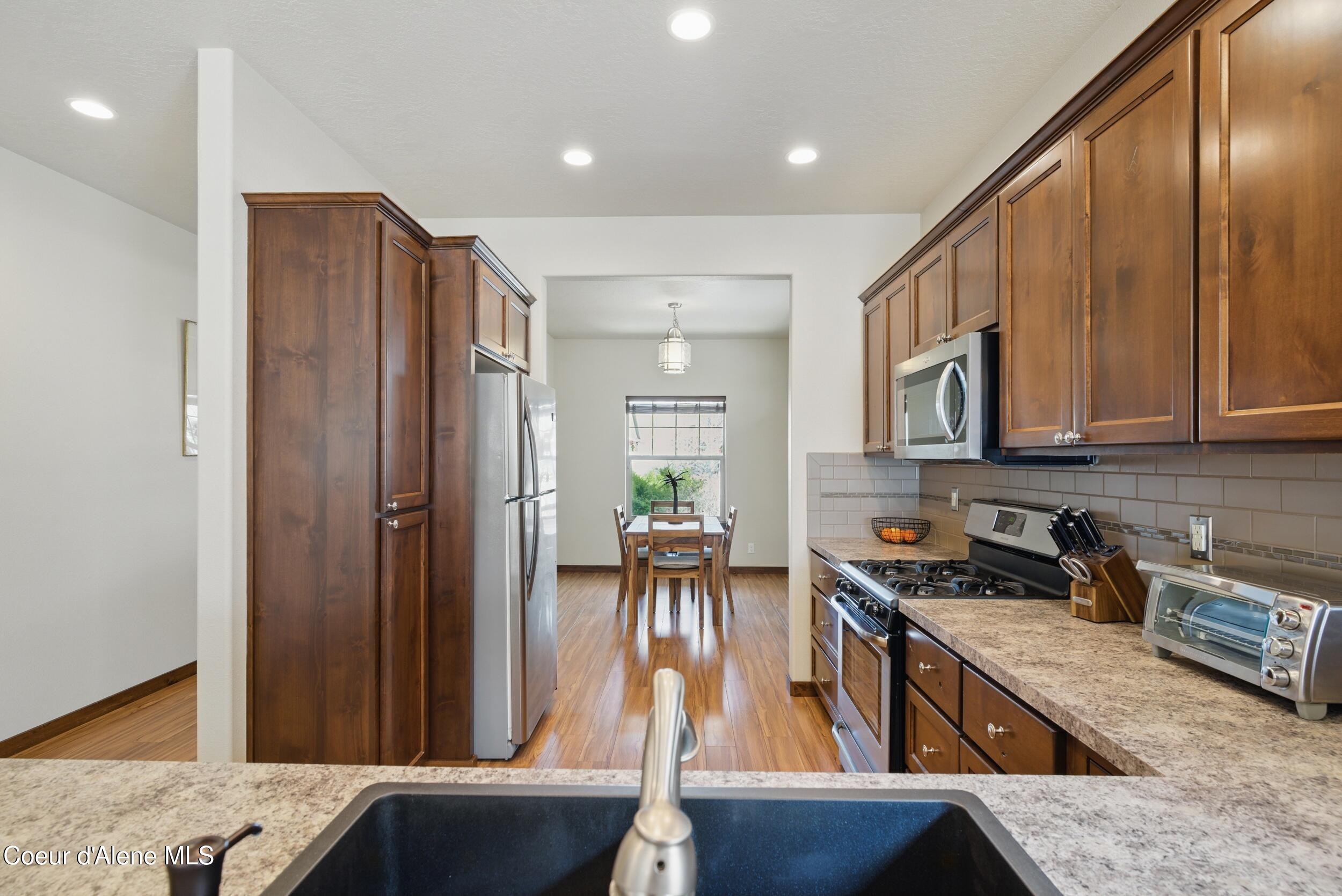 7967 Goodwater Loop, Coeur d'Alene, Idaho image 9