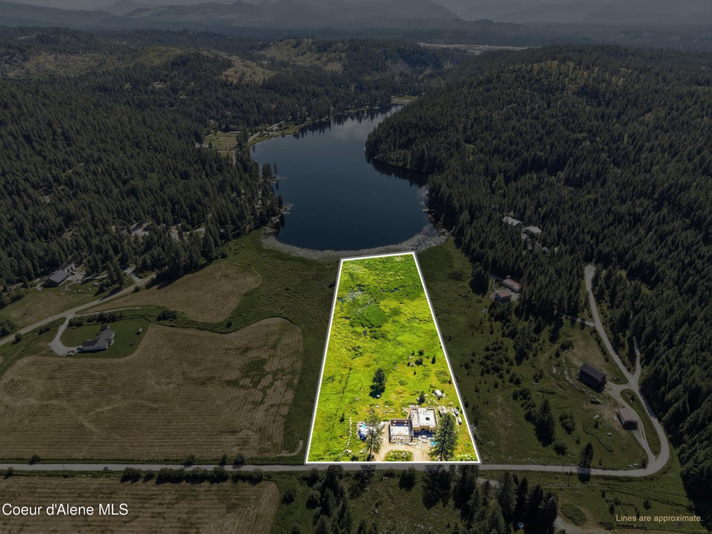 Photo of 259 Beaver Lake Lake, Athol, ID 83801 (MLS # 26-7345)