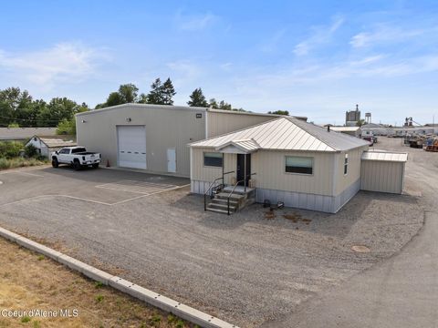Photo of 3315 Tschirley Rd, Greenacres, WA 99016 (MLS # 26-133)