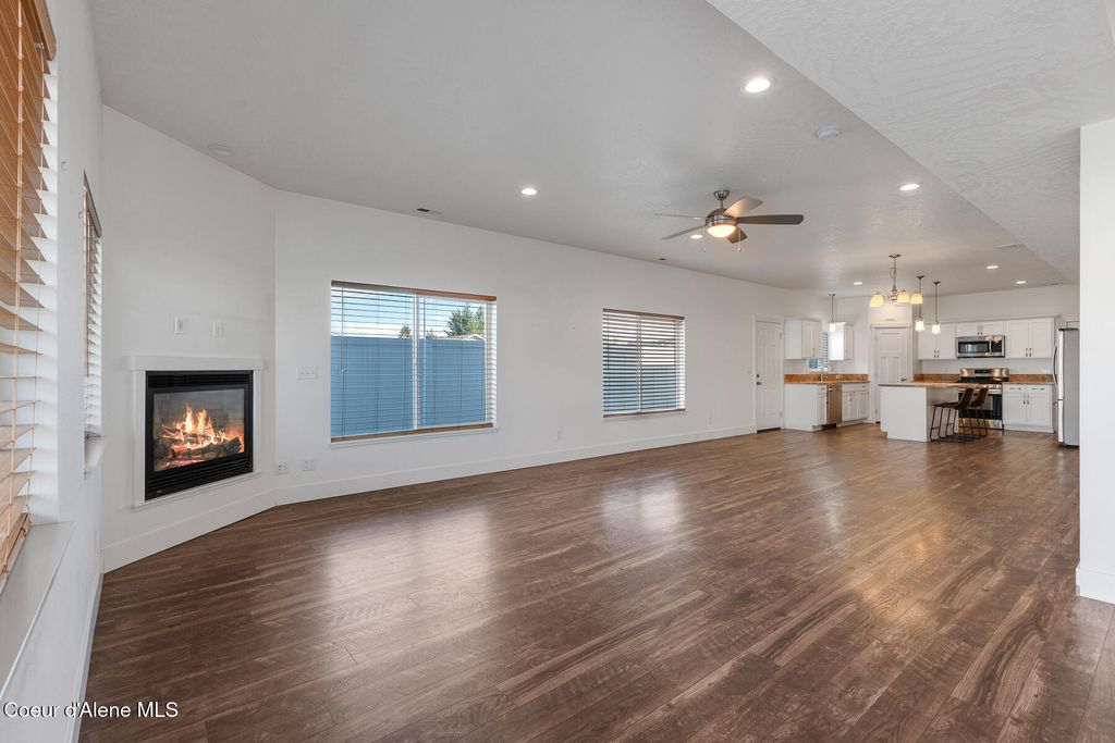 Photo of 12066 Wellington Avenue Avenue, Post Falls, ID 83854 (MLS # 26-456)