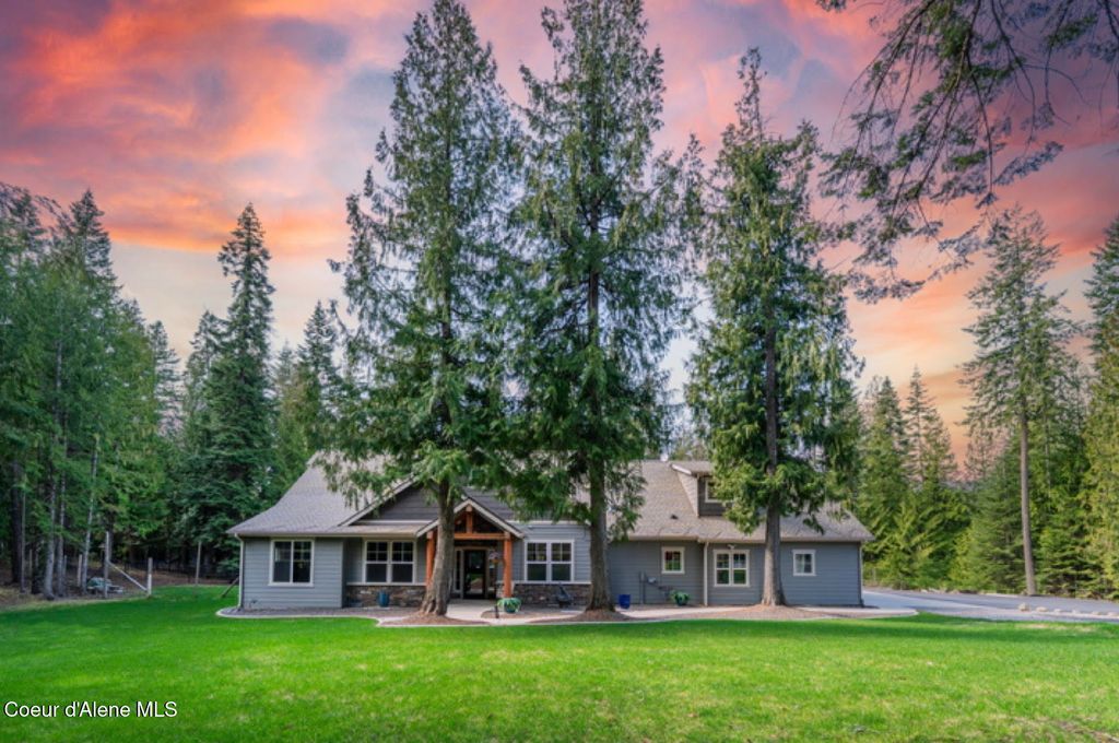 Photo of 3102 Mack Ln, Rathdrum, ID 83858 (MLS # 26-4915)