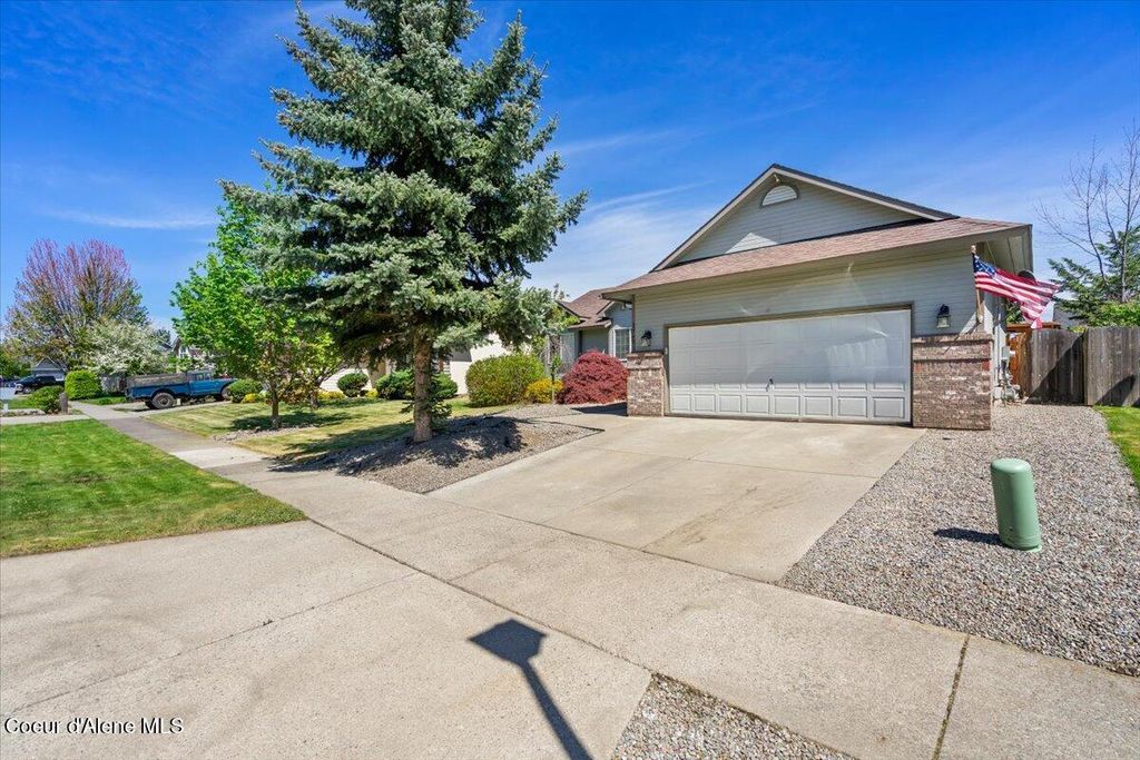Photo of 2760 Top Flight DR, Post Falls, ID 83854 (MLS # 26-5338)