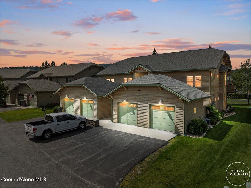 Photo of 511 Guthrie PL #UNIT 503, Dover, ID 83825 (MLS # 26-9896)