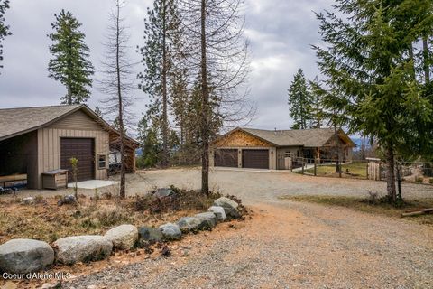 Photo of 427 Wood Duck Ln, Bonners Ferry, ID 83805 (MLS # 26-1224)