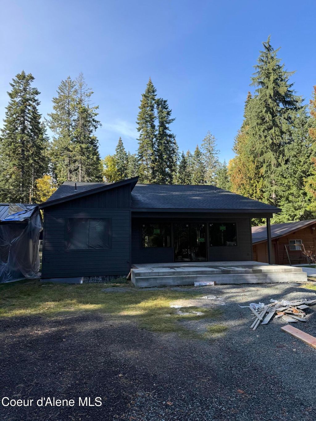 Photo of 47 White Fir Ln, Nordman, ID 83848 (MLS # 25-10927)