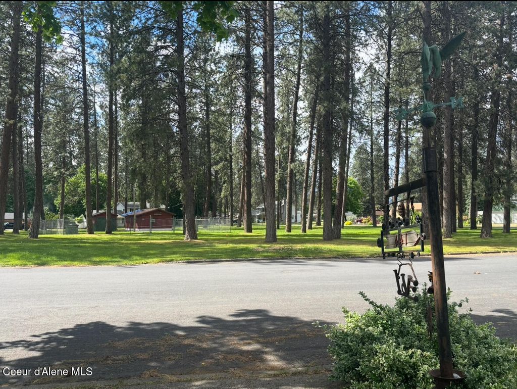 Photo of 441 Park DR, Post Falls, ID 83854 (MLS # 26-5100)