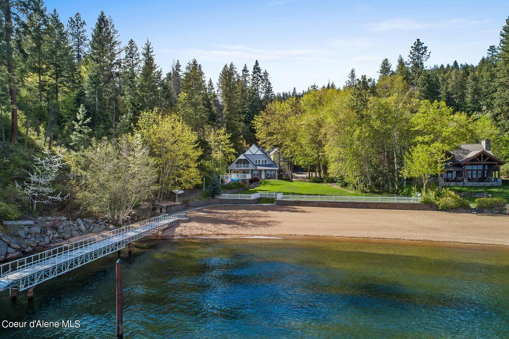 Photo of 6425 THIRTEEN HUNDRED, Coeur dAlene, ID 83814 (MLS # 25-2820)