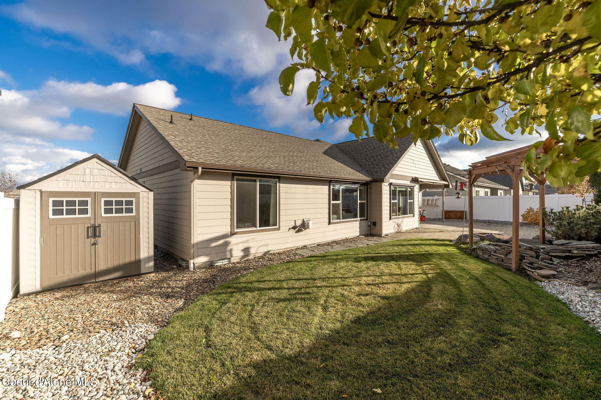 10499 N Barcelona St, Hayden, Idaho image 47