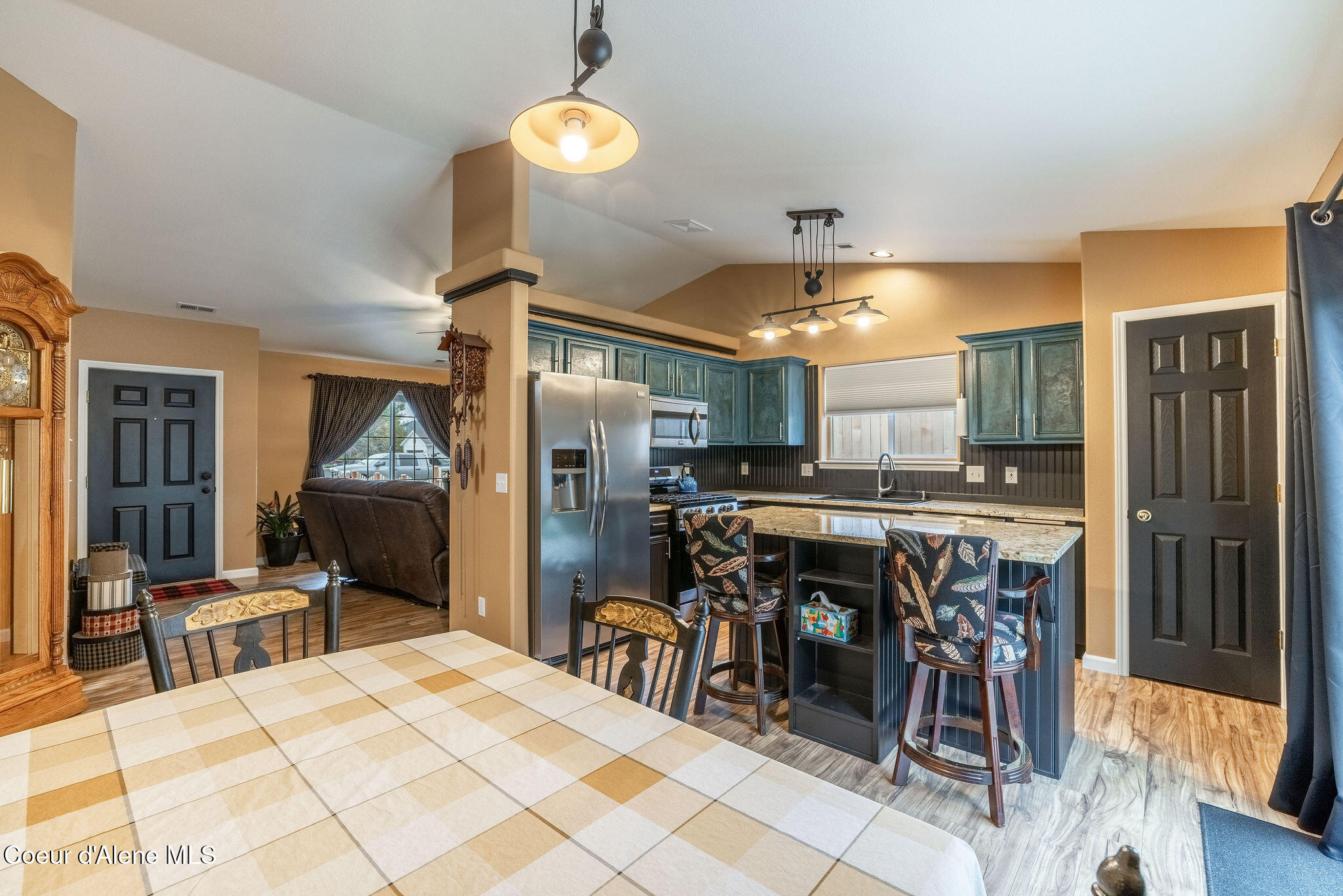 11456 N Stinson Loop, Hayden, Alaska image 9