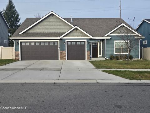 Photo of 7970 DARLENA Loop, Coeur dAlene, ID 83815 (MLS # 25-11538)