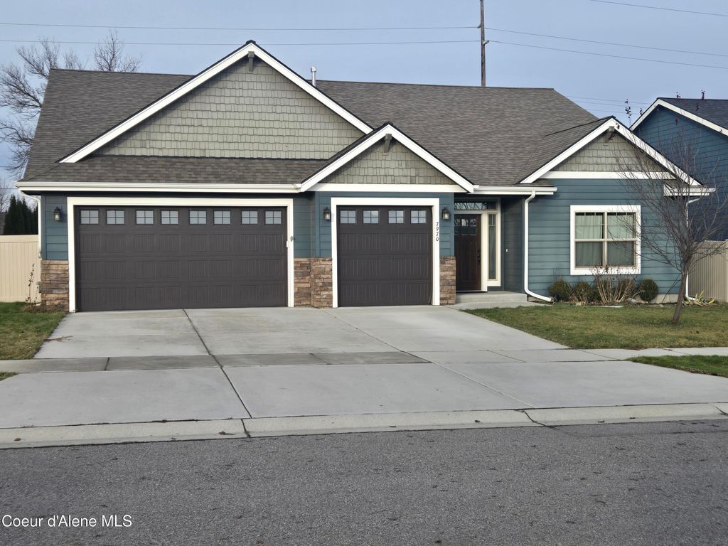 Photo of 7970 DARLENA Loop, Coeur dAlene, ID 83815 (MLS # 25-11538)
