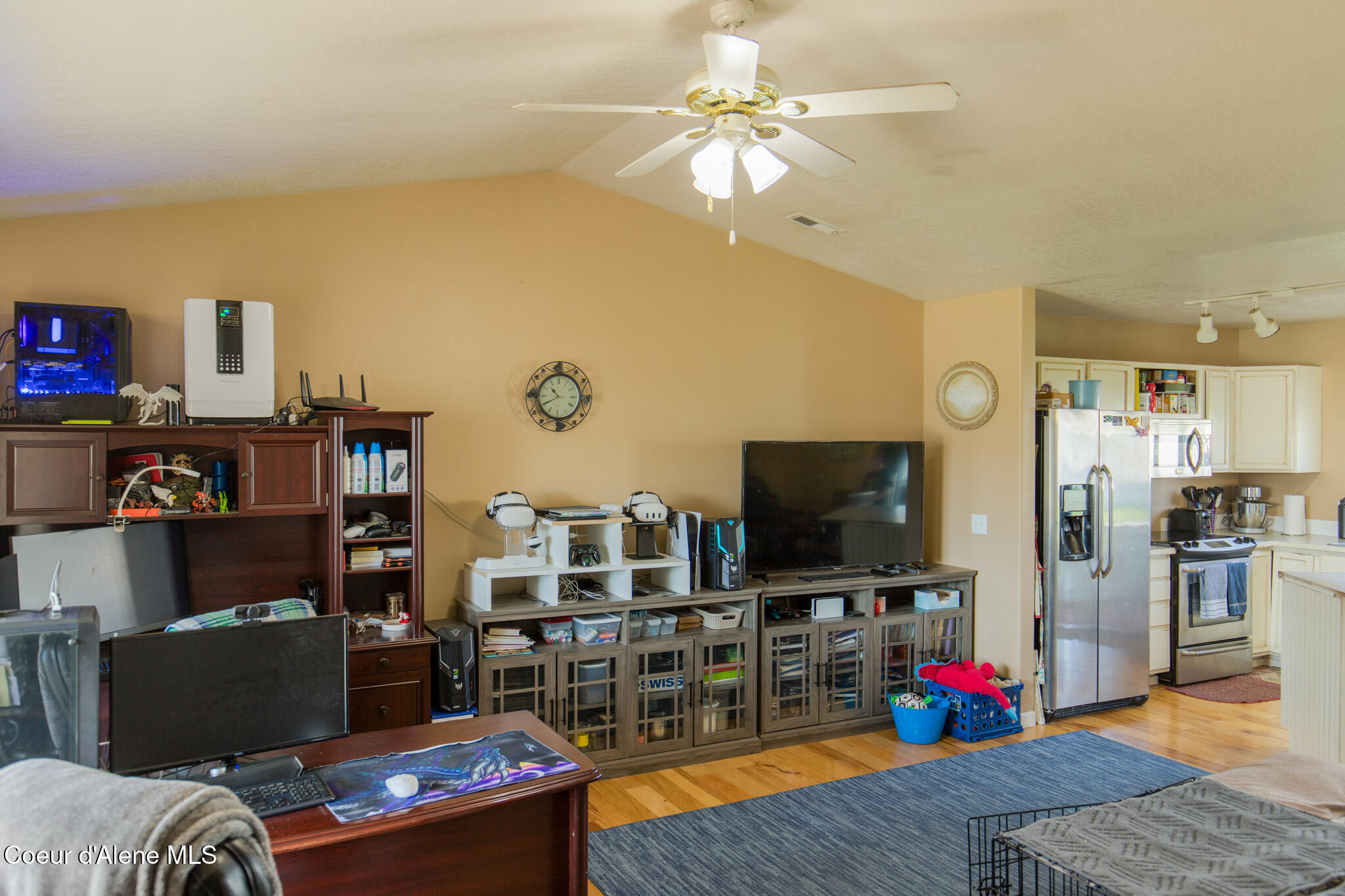 3619 W Manning Loop, Coeur d'Alene, Alaska image 2