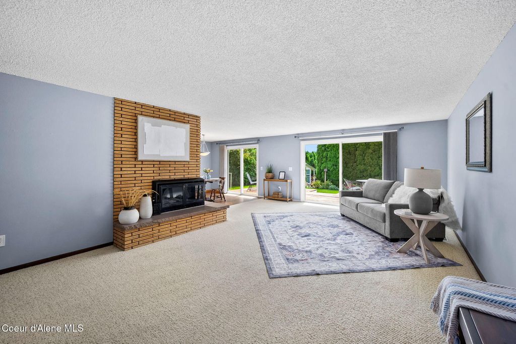 Photo of 2818 FAIRWAY Pl, Coeur dAlene, ID 83815 (MLS # 25-8663)