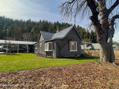 Photo of 7042 Oak, Bonners Ferry, ID 83805 (MLS # 26-2837)