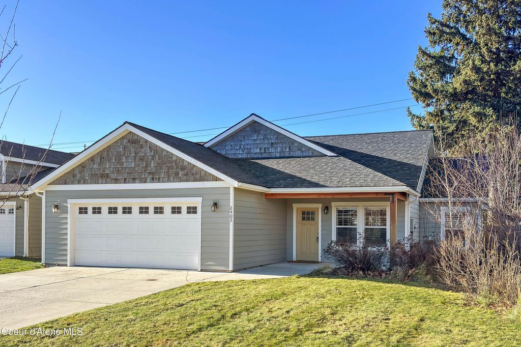 Photo of 2403 Shady Oak Ln, Sandpoint, ID 83864 (MLS # 25-11642)