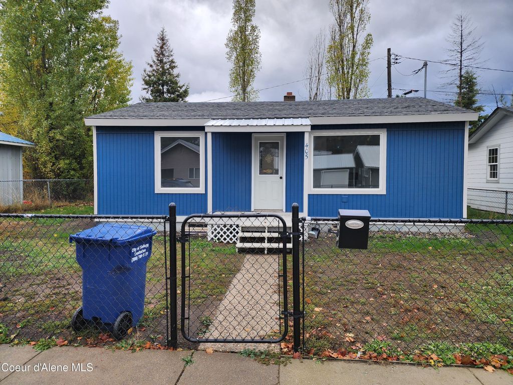 Photo of 405 Brown Ave, Kellogg, ID 83837 (MLS # 25-10632)