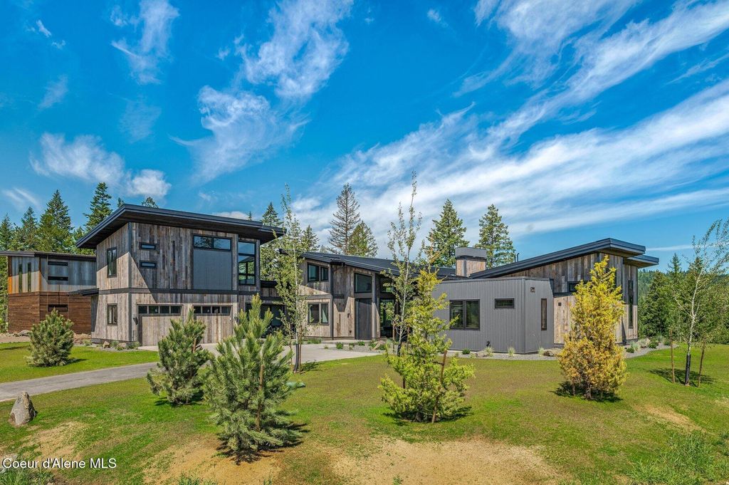 Photo of 15055 Chalk Hill Hill, Coeur dAlene, ID 83814 (MLS # 26-3199)