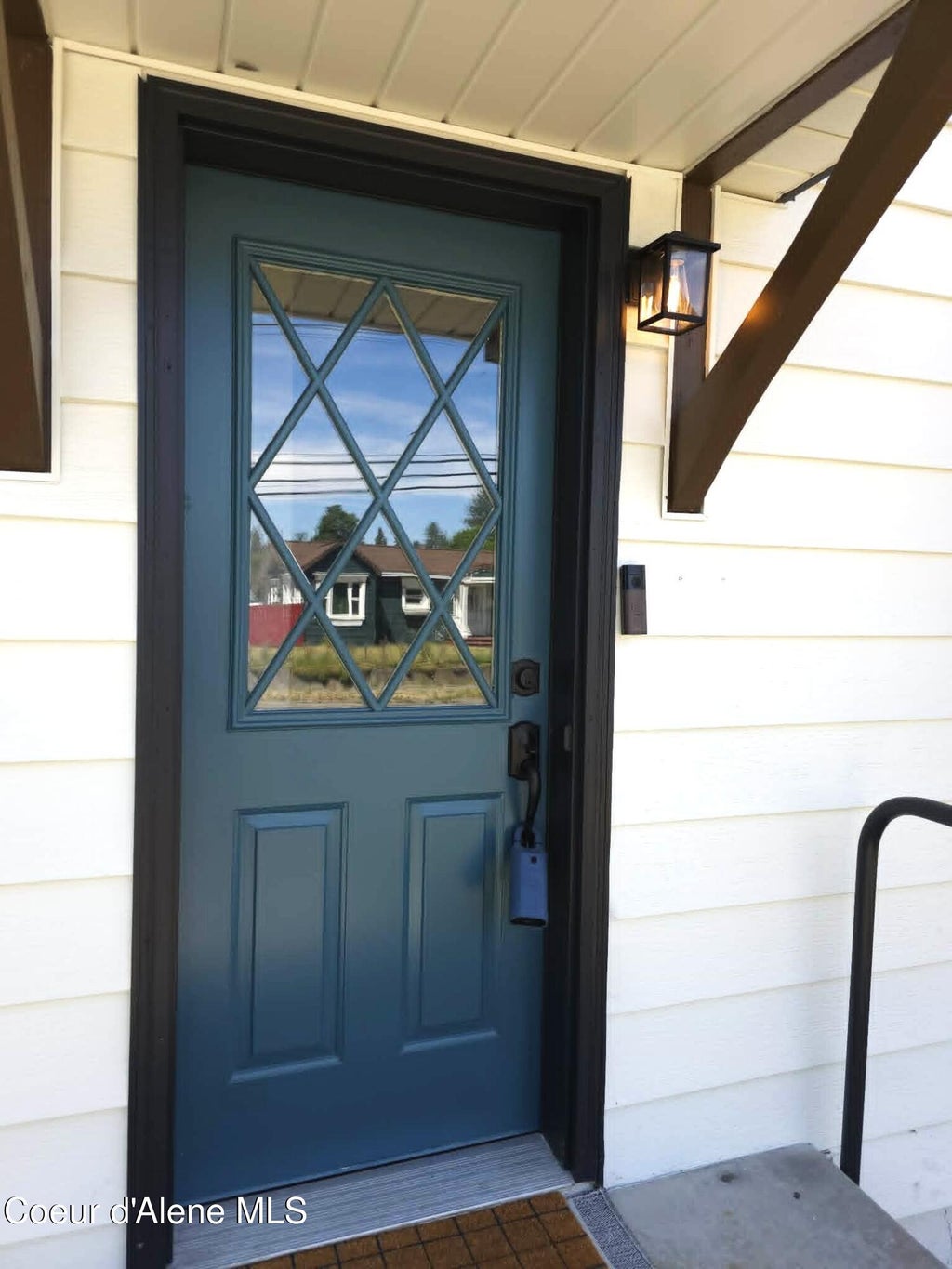 Photo of 1010 Harrison AVE, Coeur dAlene, ID 83814 (MLS # 26-6983)