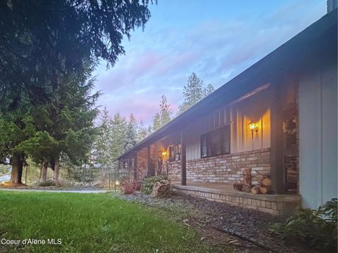 Photo of 1996 Lancaster Rd, Hayden, ID 83835 (MLS # 26-3735)