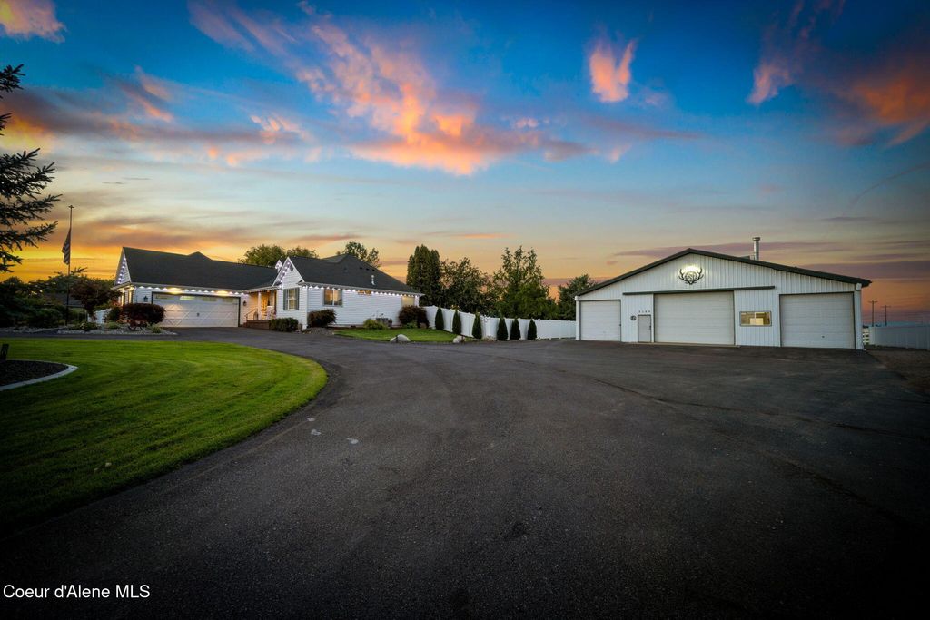 Photo of 7155 Greta Ave, Post Falls, ID 83854 (MLS # 26-1542)