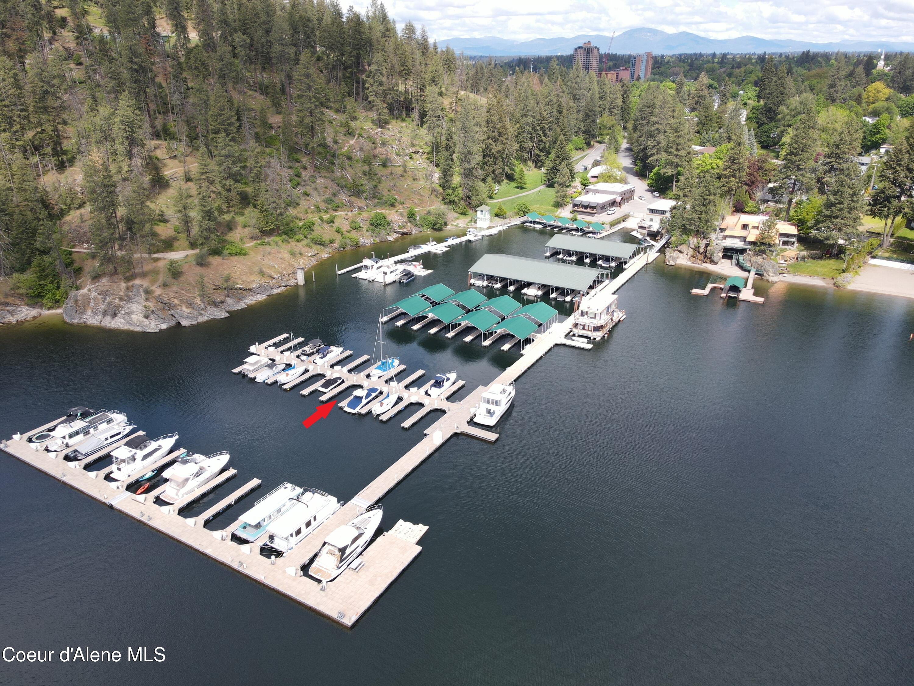 1100 LAKESHORE