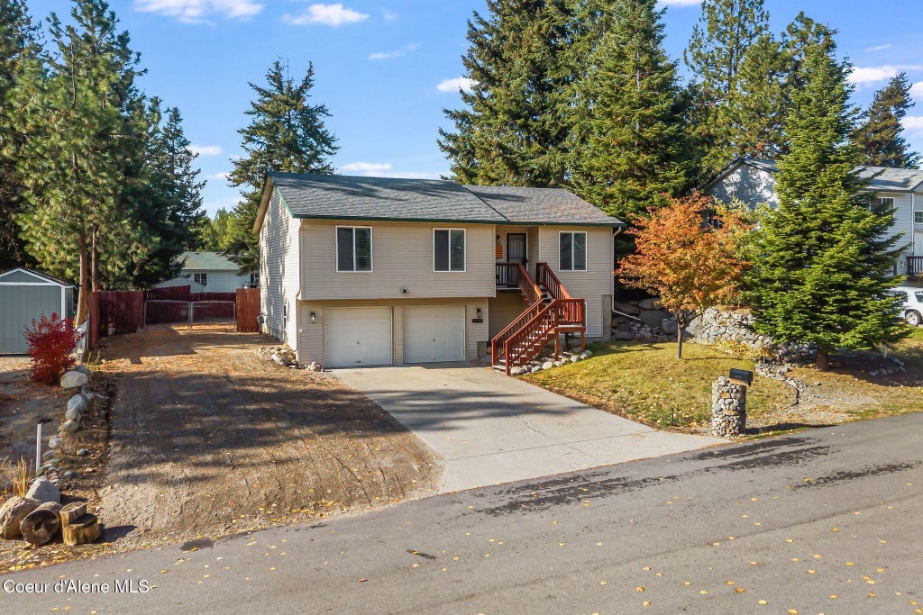 Photo of 31725 Middle Ave, Spirit Lake, ID 83869 (MLS # 26-10375)
