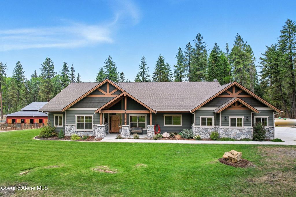 Photo of 3791 UPRIVER Dr, Coeur dAlene, ID 83814 (MLS # 25-9561)