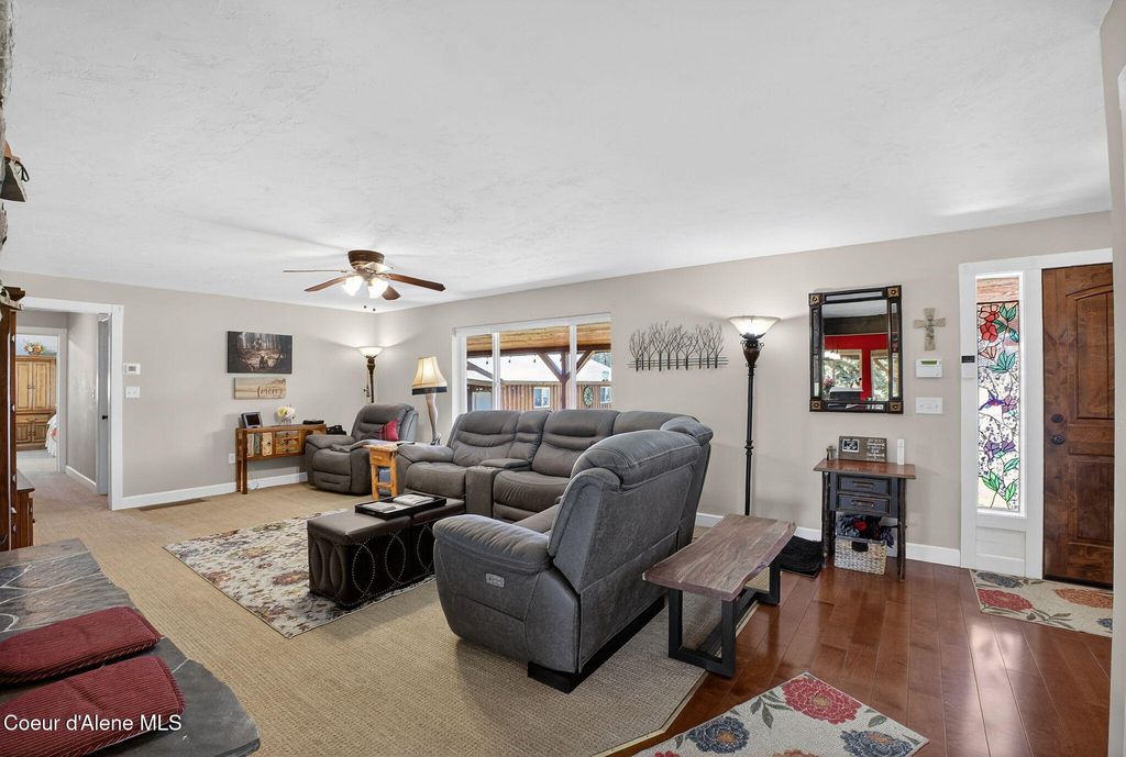Photo of 8831 Coyote Trail Trail, Newport, WA 99156 (MLS # 26-6339)