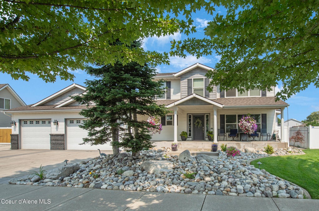 Photo of 3825 Princetown LN, Coeur dAlene, ID 83815 (MLS # 26-10215)