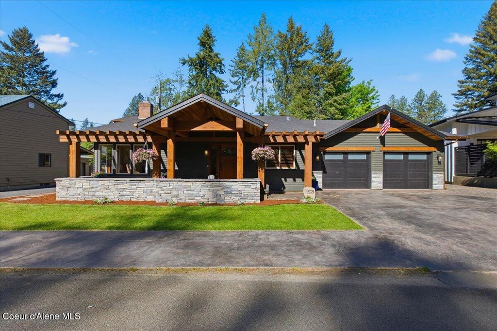 Photo of 10231 Fairway DR, Hayden Lake, ID 83835 (MLS # 26-4657)