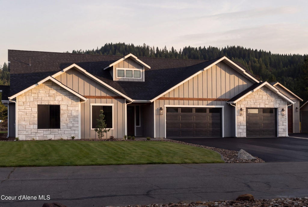 Photo of 27 Osprey Ln, Sandpoint, ID 83864 (MLS # 26-9975)