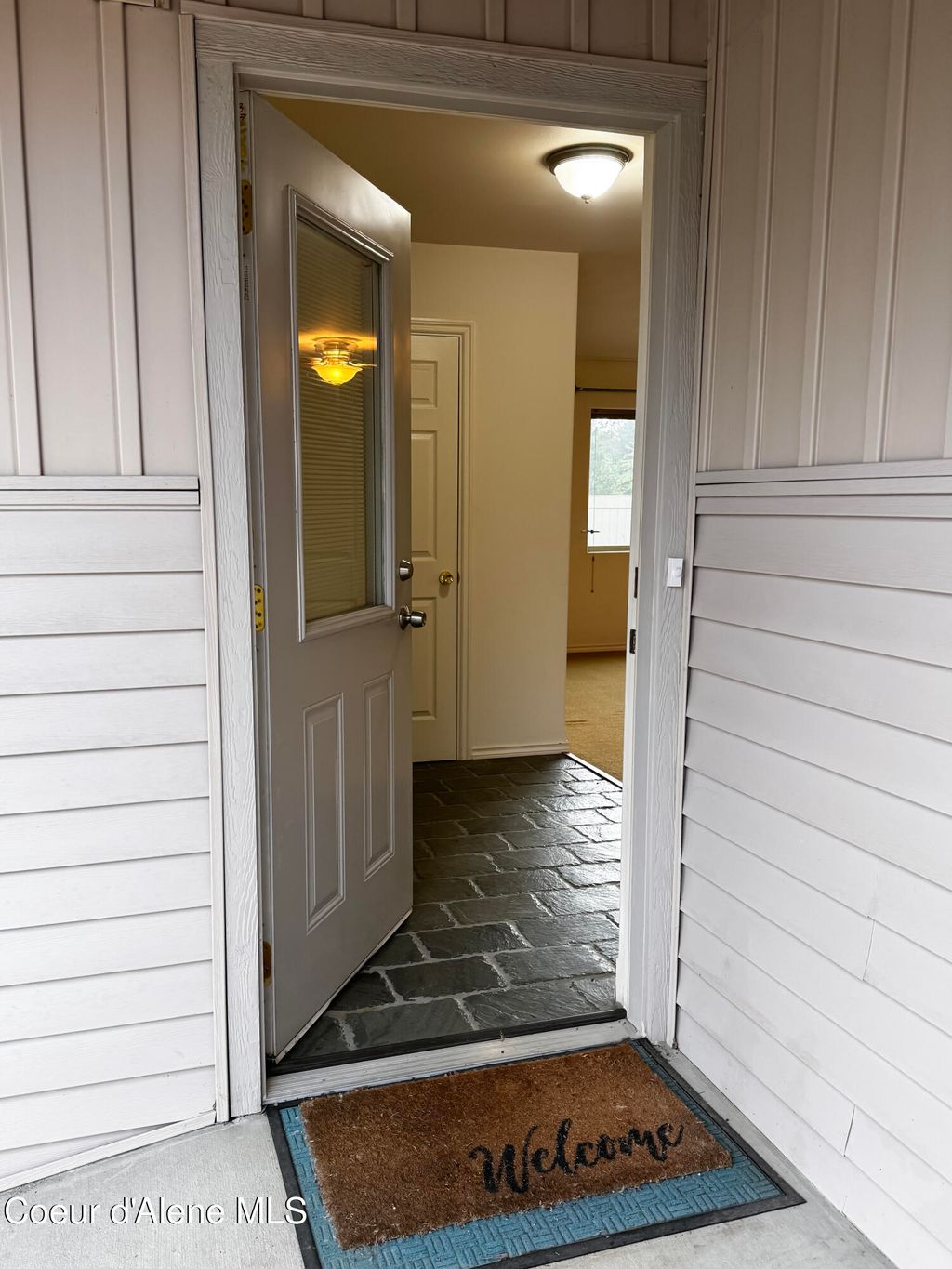 Photo of 200 Brittany Loop, Kootenai, ID 83840 (MLS # 26-5364)