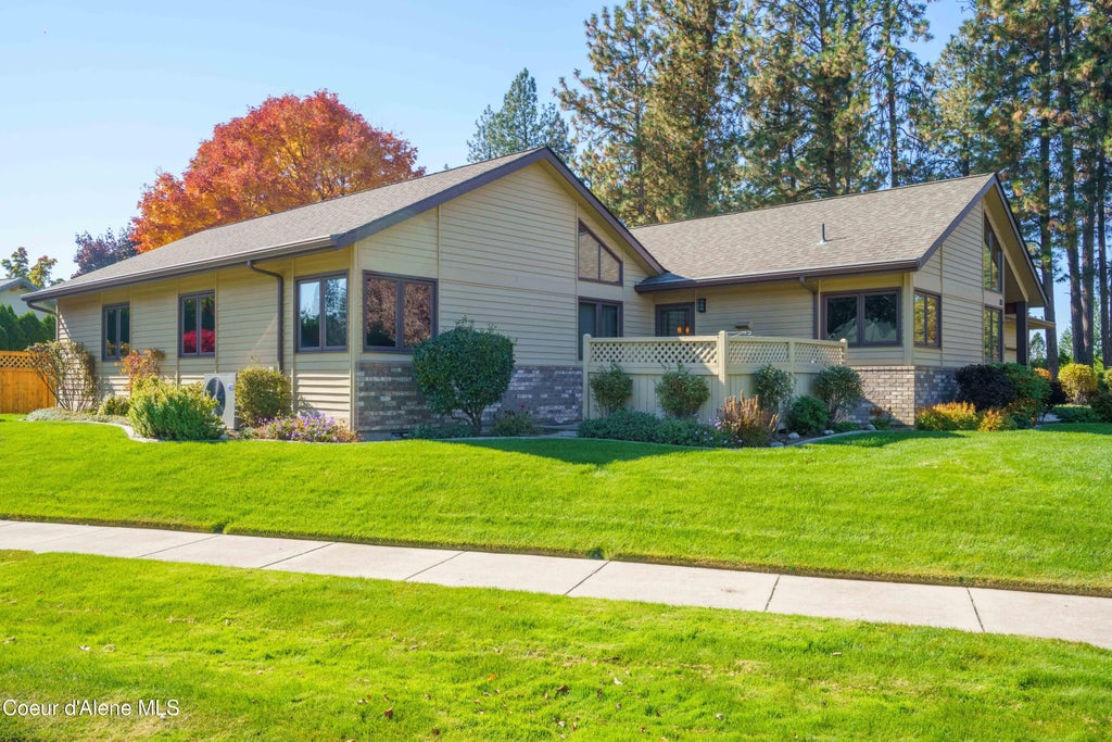 Photo of 815 CHISHOLM CT, Post Falls, ID 83854 (MLS # 26-10065)
