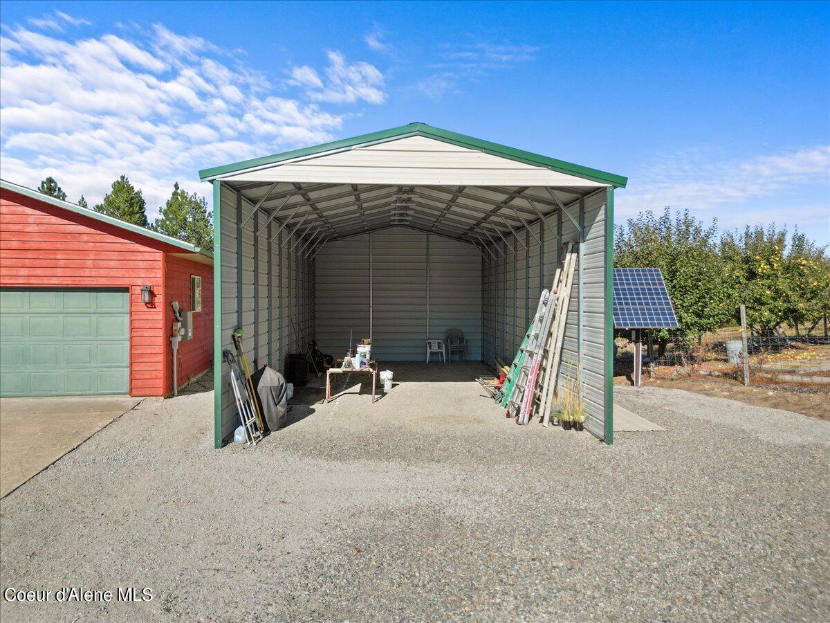145 Hunters Haven, Careywood, Idaho image 2