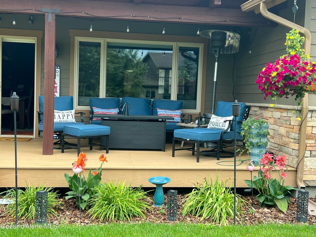 Photo of 50 Bellflower Ct, Blanchard, ID 83804 (MLS # 26-1426)