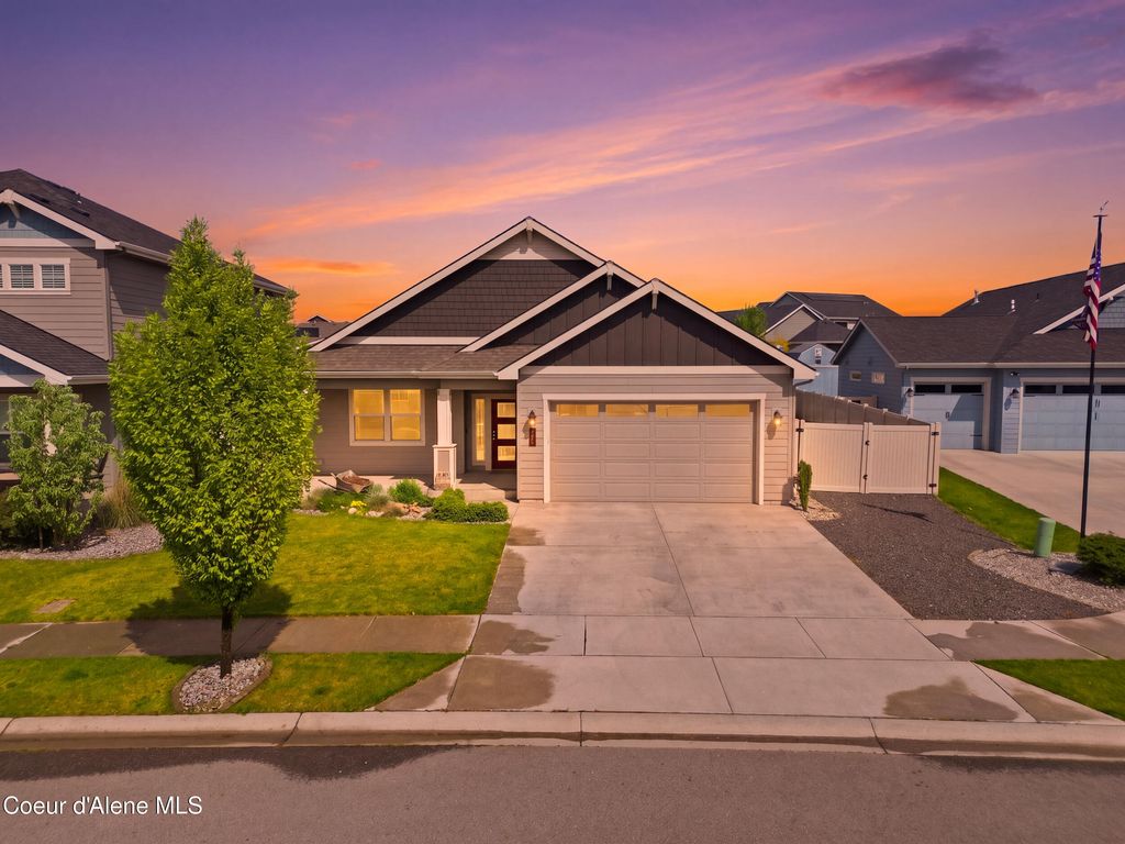 Photo of 1880 Alsea Loop, Post Falls, ID 83854 (MLS # 26-4562)