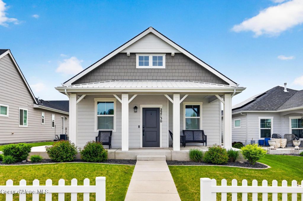 Photo of 22730 WELLINGTON PKWY, Liberty Lake, WA 99019 (MLS # 26-4962)