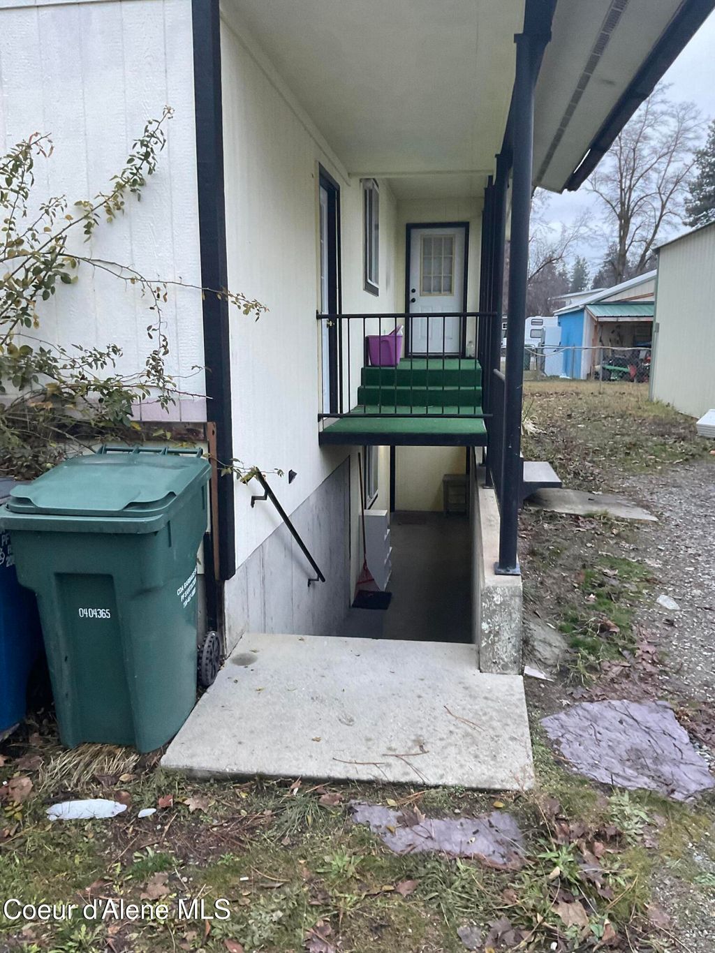 Photo of 1120 N Frederick St, Post Falls, ID 83854 (MLS # 25-348)